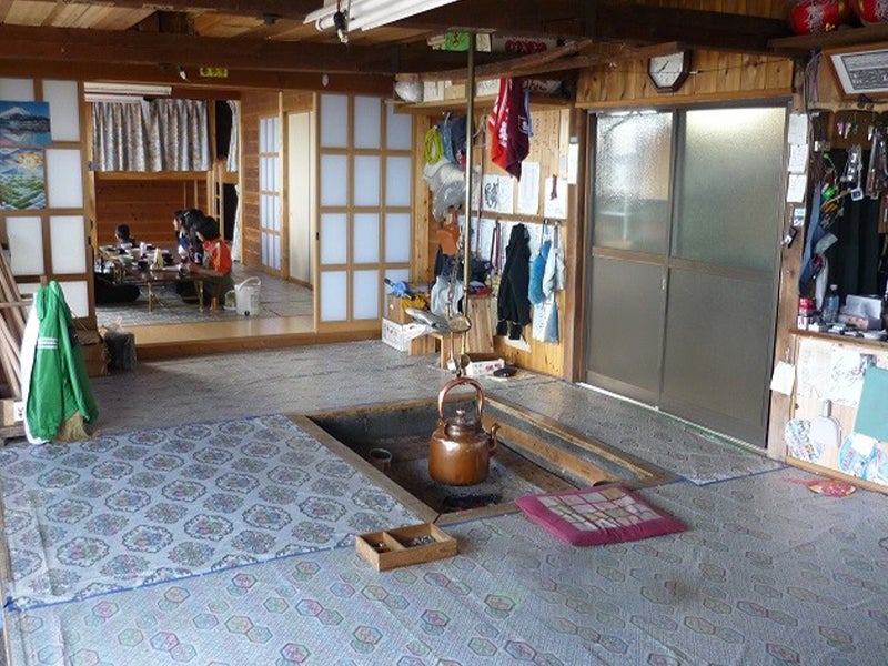 日程限定在庫一掃セール！関東発（西船橋・東京・新宿）富士登山　吉田ルート　FBコース～午前発２日間　フリープラン～七・八合目おまかせ山小屋　下山後の温泉入浴付＜JAMJAM富士山・登山＞3