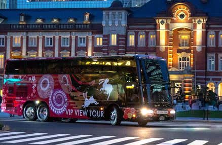 「12月限定X'masSPプラン」オープントップバスで巡る!トワイライトドライブ&冬の煌めきTOKYO四大イルミネーション鑑賞!ホッカイロ付き【丸の内下車】