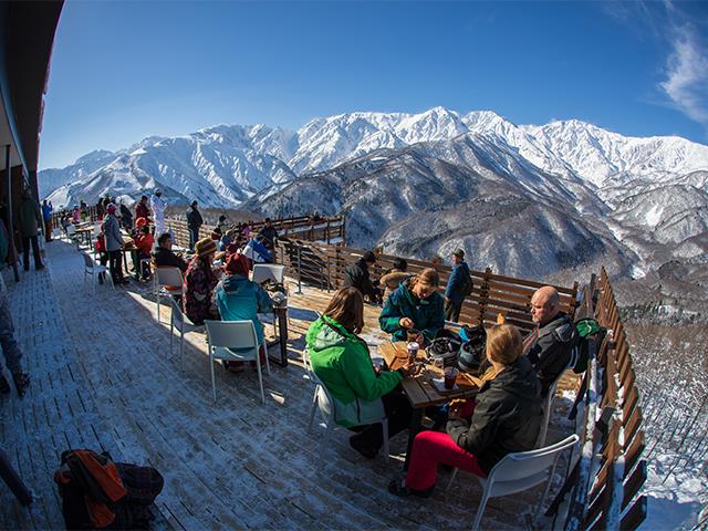 ■●夜発バス　白馬岩岳スノーフィールド　日帰りプラン　リフト券＆レンタル付2