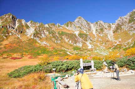 【千葉駅・船橋駅・錦糸町駅発】 往復特急あずさ指定席で行く!紅葉の絶景山岳リゾート 千畳敷カール&駒ヶ岳ロープウェイ 日帰り