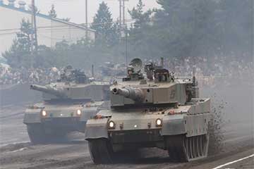 【開設７２周年記念行事。本物の戦車や装甲車などの迫力満点の模擬戦闘訓練にびっくり！/横浜・たまプラ発】陸上自衛隊富士学校・富士駐屯地開設記念行事見学2