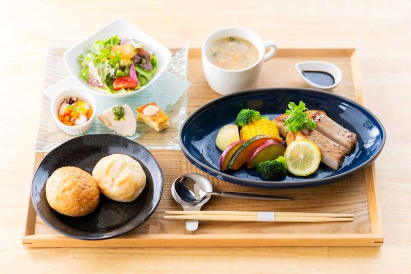 【愛媛県内発】 尾道で紡ぐ瀬戸内時間❤初夏きらめく三景園10,000株のあじさいと尾道さんぽ♩♩ 　日帰り3