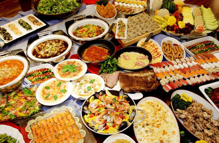 [新宿発]【往復バスで行く】朝発「ホテルグリーンプラザ上越」 2泊3日【滞在中リフト入場券＆ブランドレンタル(ホテル貸出)付】【夕食・翌朝食付】2