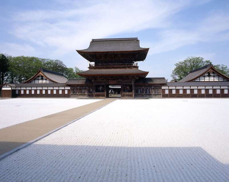 【東京駅・大宮駅発】 金沢丸々1日フリータイム＆白川郷・飛騨高山　長野「善光寺」高岡「瑞龍寺」ダブル国宝寺初詣　３日間2