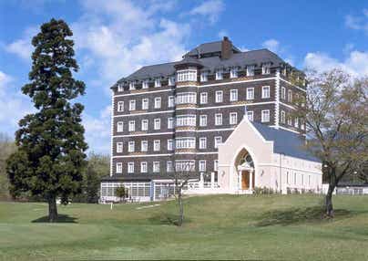 【東京駅・上野駅・大宮駅・宇都宮駅発】 【列車+宿泊】 <WEB予約・カード決済限定 入湯税は現地払い>往復新幹線利用!人気のリゾート避暑地 ウェルネスの森那須2日間