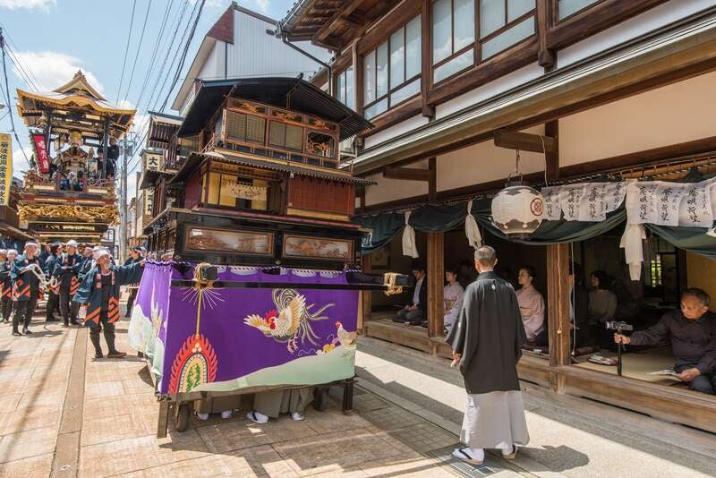 【富山県内発】 城端曳山祭20263