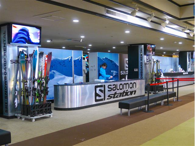 ■【浜松・静岡発】夜発バス　上越国際スキー場　ホテルグリーンプラザ上越【ホテル内貸出ブランドレンタル付プラン】（1泊3日）2