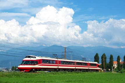 【広島駅・福山駅・新岩国駅・徳山駅発着/新幹線利用】信州の名湯「渋温泉」天然かけ流しの宿に泊まる 観光列車「北信濃ワインバレー列車」に乗車 秋の味覚 松茸料理を堪能 2日間 <往復JRグリーン車利用>