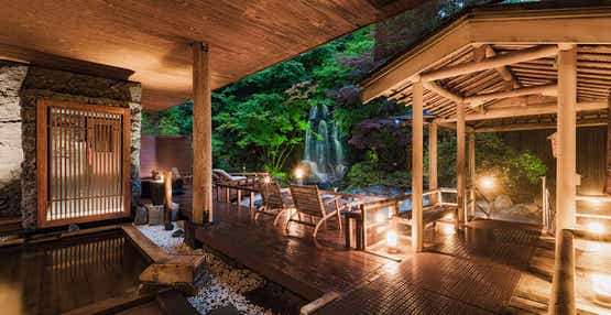 【熊本空港発】 口福&絶景の名湯・美湯ミステリーツアー4日間