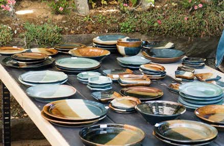 [早期予約特典付][志木発]＜お荷物預かりサービス付＆無料休憩所もご用意＞第113回益子春の陶器市へ行こう！たっぷり5時間滞在*【1名様から出発保証】