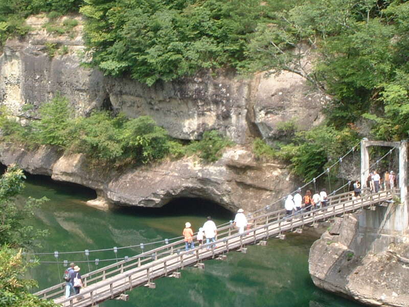 【栃木県内発】 会津鉄道「お座トロ展望列車」と大内宿・塔のへつり2