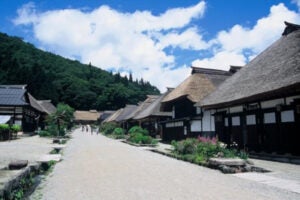 【上三川・下野・宇都宮発着】年に一度の感動シーン！秋の大内宿「一斉放水」見学ツアー2