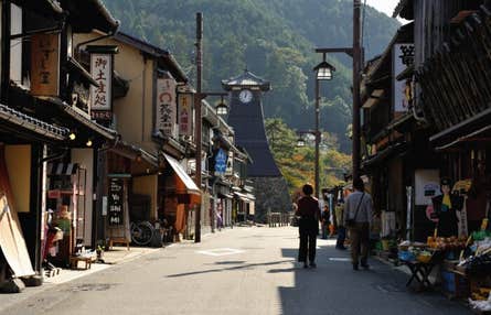 【梅田発】 豊岡・出石 豊岡・出石ぐるり満喫 名物出石皿そばのご昼食と出石散策&海鮮せんべいお土産満喫ツアー