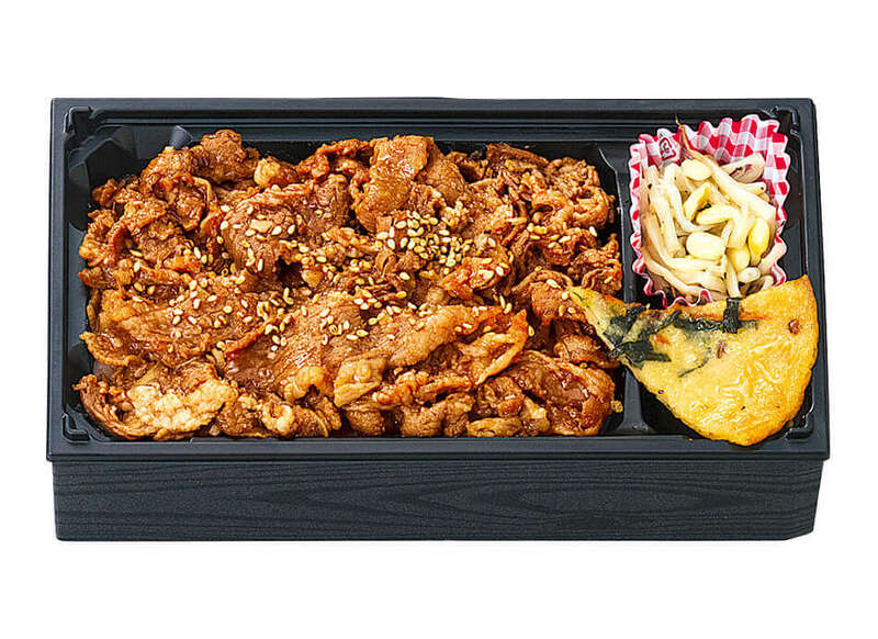 【鳥取駅南口発】 大阪城お花見クルーズと桜の万博記念公園　日帰り1