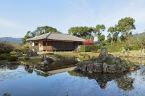 【金山駅南口発】〔遊山〕＊ 日帰り昼食付＊『日本の庭園美を巡る旅～奥浜名湖の古刹　龍潭寺庭園・摩訶耶寺庭園とジ・オリエンタルテラス鳥善の美食～』3