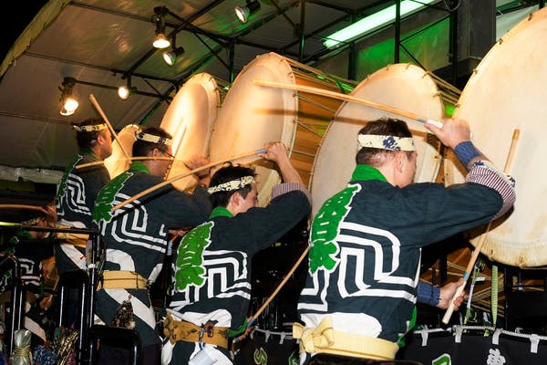 【盛岡・八戸発】青森ねぶた祭（夕食付き）3