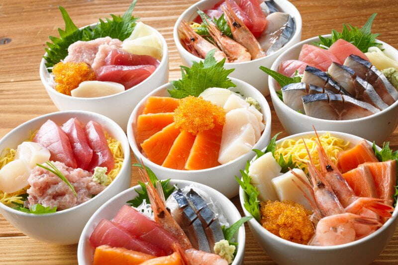 【旭川エリア発】 初夏の滝野公園・積丹ブルーの神威岬・島武意海岸と 積丹名物うに丼のご昼食 ルスツリゾートホテル＆コンベンション２日間3