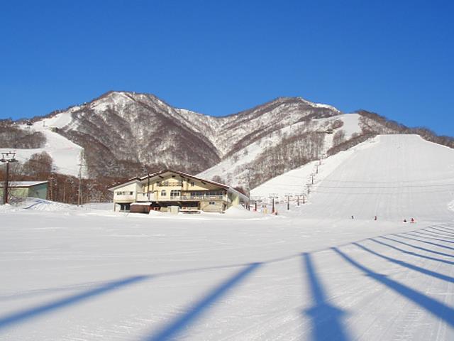 ■●夜発バス　栂池高原　日帰りプラン　リフト券＆レンタル付1