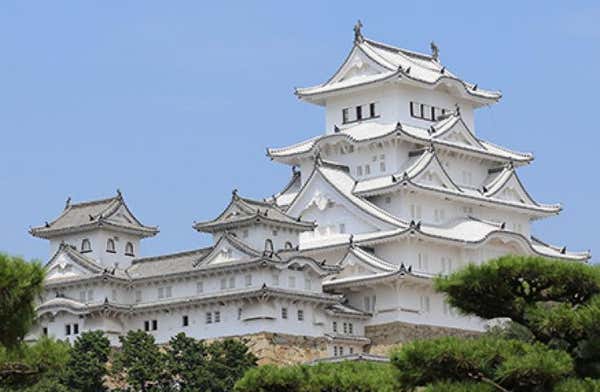 [なんば発]昼食天ぷら豪華セット♪世界遺産「姫路城」と数々の文豪や著名人に親しまれた有馬温泉＆日本でも有数の眺望スポットの六甲山散策日帰りバスツアー(英語イド付)1