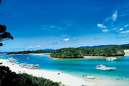 ≪三沢空港発着/ホテルミヤヒラプラン≫はじめての八重山諸島4島めぐり　4日間1