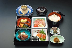 アートな豪商屋敷 マーチャントミュージアムと老舗料亭竹平楼でご昼食2