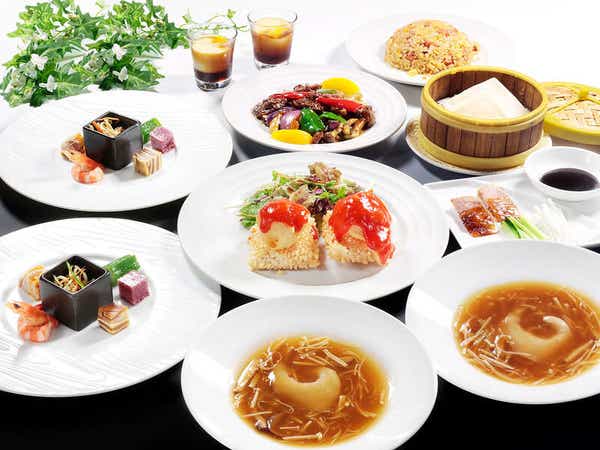 【東京都内発※町田を除く】 横浜中華街フカヒレ姿煮・北京ダック含む7品コース料理＆ 中国伝統芸能「変面ショー」と横浜銘菓「横濱ハーバー」詰め放題　日帰り3