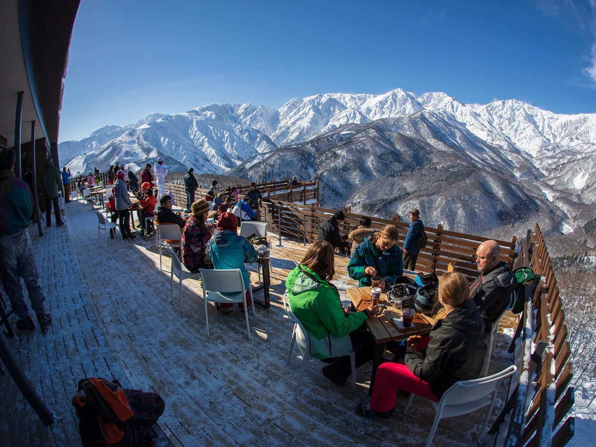 【長野駅】朝出発 バスで行く 白馬岩岳スノーフィールドリフト券付日帰りパック1
