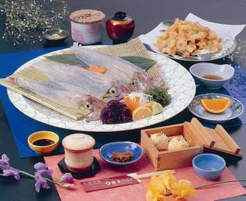 【羽田空港発】 呼子のイカ！佐賀牛！九十九島ひらまさ！グルメと絶景の西九州へ！124年ぶりに大改修された太宰府天満宮と伊万里・唐津・長崎・佐世保３日間