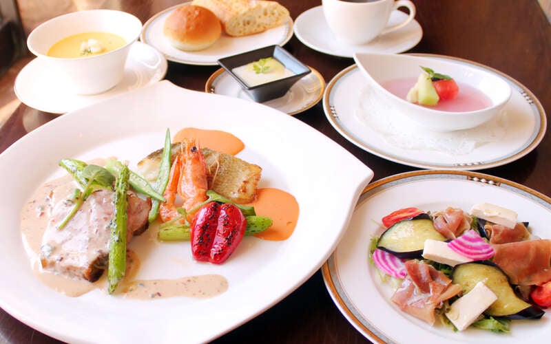 【出雲市駅・松江駅・安来駅・米子駅発】 特急やくも利用～倉敷エレガントな休日～　日帰り1