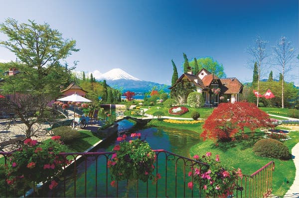 日東交通【館山駅・富楽里・木更津駅発】山梨 シャインマスカット食べ放題と河口湖音楽と森の美術館＜コースNo.25-1044＞（京成トラベルサービス㈱）3