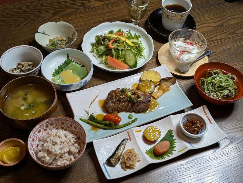 【武雄・江北・牛津・佐賀発】 定員35名様！ゆっくり楽しむ老舗酒造・喜多屋の築100年越え古民家で和牛・粕汁ランチと八女茶を美味しく飲む体験　日帰り1