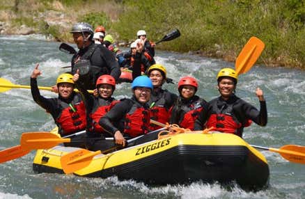 [新宿発]水上(みなかみ)ラフティング バスツアー｜スリル満点の川下り体験でアドレナリン全開！