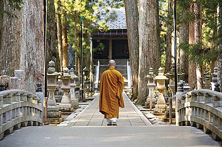 世界遺産高野山と阪急交通社オリジナル 熊野牛すきやき御膳 日帰り <バス相席あり>