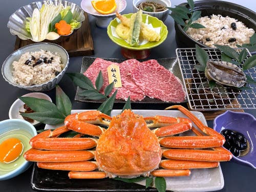【お支払い実額 6,900円】全国旅行支援!豪華3大グルメ!本ズワイガニ&神戸牛すき焼き&活けアワビ踊り焼き