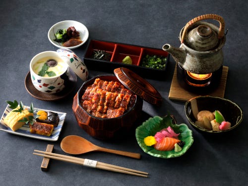 【お支払い実額5,000円】LOVEあいちキャンペーン!名古屋能楽堂にオープンした食の新スポット「蓬左」で名古屋名物ひつまぶし【8/23追加設定】