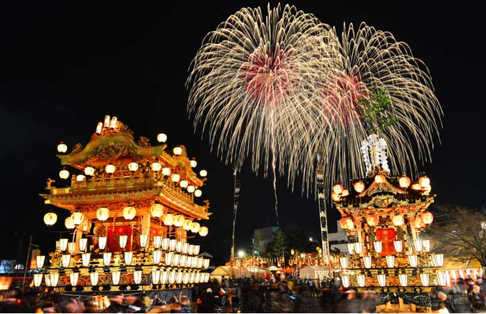 ★催行決定!残席わずか♪<全国旅行支援対象コース・実質支払額(大人)4,980円!><新宿発・西船橋駅発>日帰り夜行で行く!山車と冬花火の競演、最後までたっぷり鑑賞!絢爛豪華!「秩父夜祭」ドリームライナー♪~「秩父まつり会館」の入場券付き!~