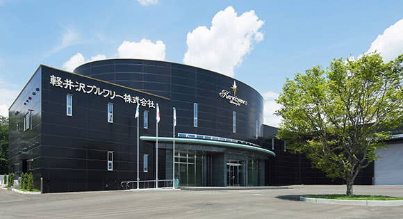 <新宿発・西船橋駅発>秋に行きたいの軽井沢!甘い誘惑と贅沢ビール工場見学&出来たてのビールの試飲とお土産付き♪~軽井沢銀座自由散策&アウトレットでショッピング!おしゃれでカラフルな可愛いチョコレートとラスクのお店「軽井沢チョコレートファクトリー」へ♪~