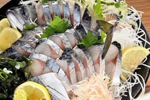 小浜田鳥・聖地のSABARで食す!豪快!「一匹まるごとよっぱらいサバ」膳【高槻・枚方・河内磐船・住道発】
