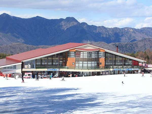 ■【全国旅行支援対象商品】【新宿発着Dタイム】朝発日帰り ふじてんスノーリゾート【滞在約7時間】