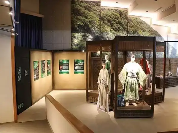 【横浜発】修善寺&大河ドラマ館&メロン1玉狩り&すき焼き御膳昼食付◎大河ドラマの聖地巡礼☆北条氏に所縁ある伊豆の地でドラマの世界を体験。地元ブランド米のすき焼き御膳昼食とメロンの試食&1玉お土産付き♪
